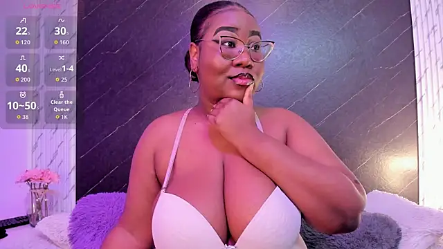 Darnellqueen online show from 8, 4, 2026