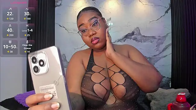Darnellqueen online show from 4, 3, 2026