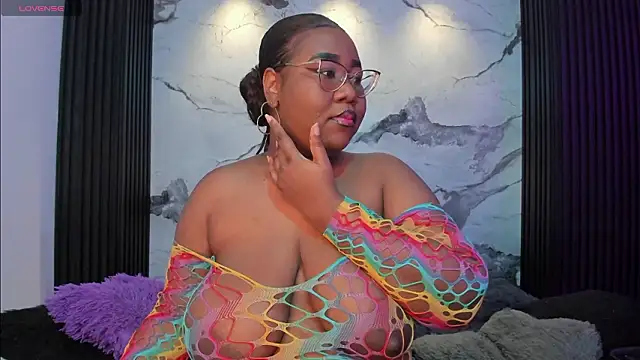 Darnellqueen online show from 3, 3, 2026