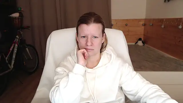 Exponent 5 online show from 4, 12, 2024