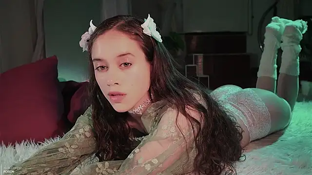  Avriles  online show from 5, 2, 2026