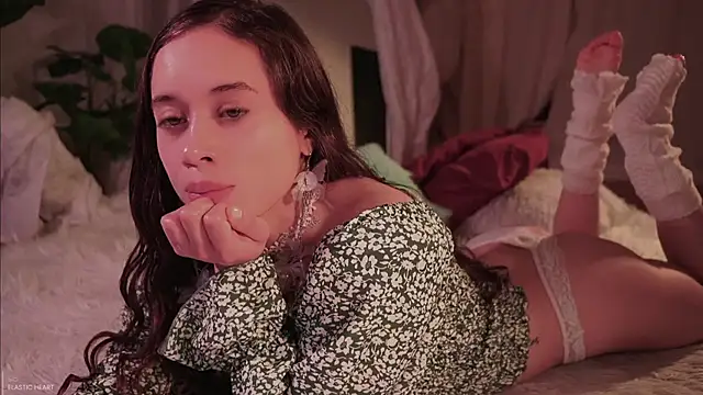  Avriles  online show from 28, 2, 2026