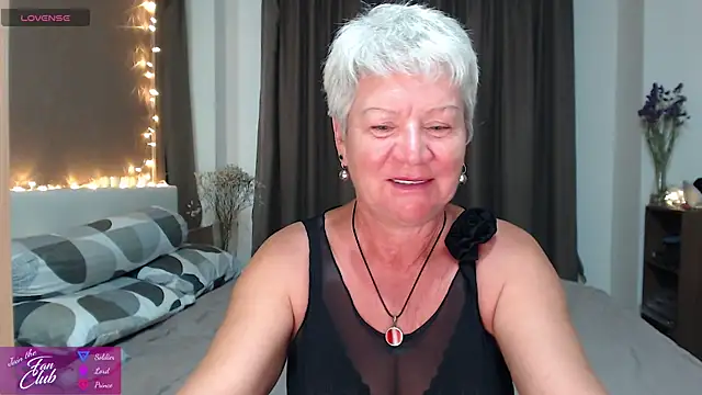 roxana brooks online show from 4, 5, 2026