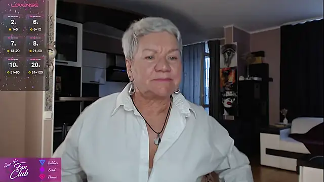 roxana brooks online show from 23, 9, 2025