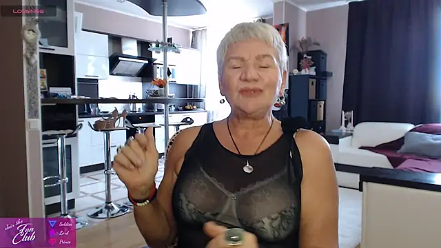 Snapshot of roxana_brooks chatting on 20, 6, 2026 roxana brooks online show from 20, 6, 2026