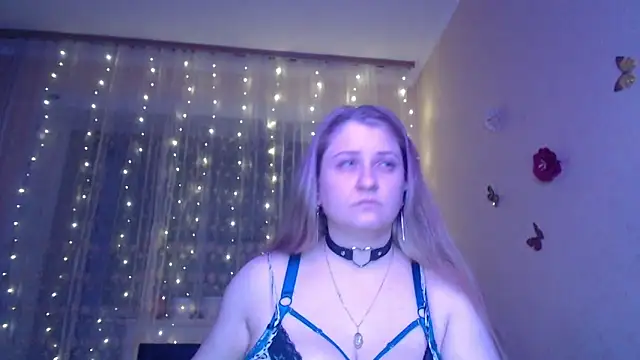 CumCpl online show from 11, 4, 2026