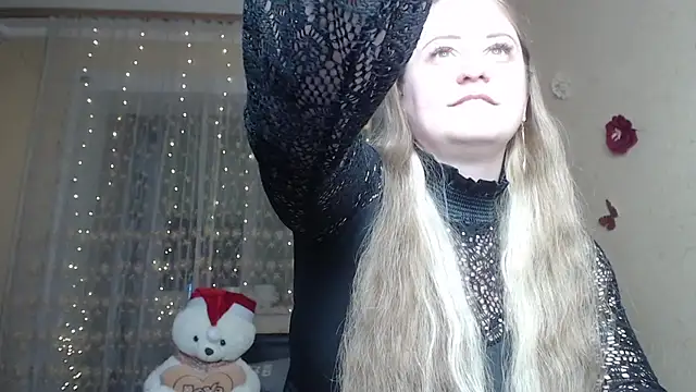 CumCpl online show from 5, 4, 2026