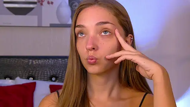 VirginieCruz online show from 19, 1, 2026