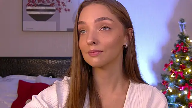 VirginieCruz online show from 1, 12, 2025