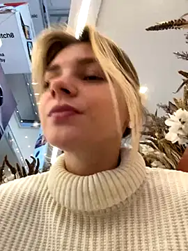 ValenciaShock online show from 20, 10, 2025