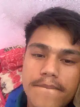 Hullax online show from 8, 11, 2025