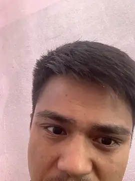 Hullax online show from 14, 12, 2025