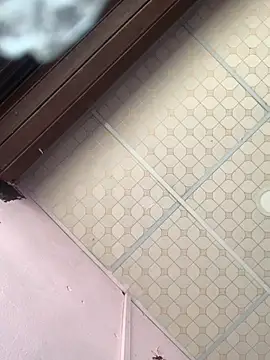 Hullax online show from 25, 11, 2025