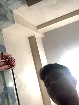 Snapshot of Hullax chatting on 27, 9, 2025 Hullax online show from 27, 9, 2025