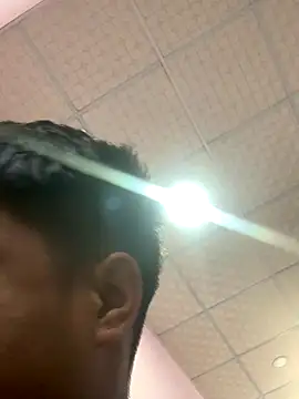 Hullax online show from 12, 11, 2025