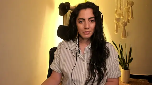 Snapshot of Mala_Bad chatting on 17, 3, 2025 Mala Bad online show from 17, 3, 2025