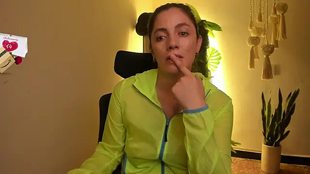Snapshot of Mala_Bad chatting on 7, 2, 2025 Mala Bad online show from 7, 2, 2025