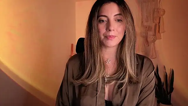 Snapshot of Mala_Bad chatting on 2, 11, 2025 Mala Bad online show from 2, 11, 2025