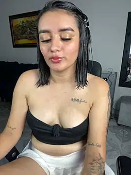 Lucia-Candy online show from 19, 1, 2025