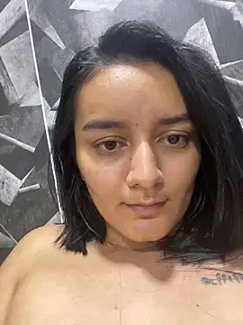 Lucia-Candy online show from 29, 1, 2025
