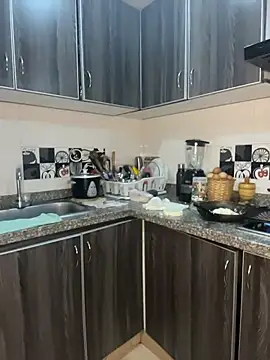 Karina Yang online show from 18, 12, 2025