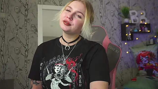 Moon Valkyrie online show from 6, 2, 2026