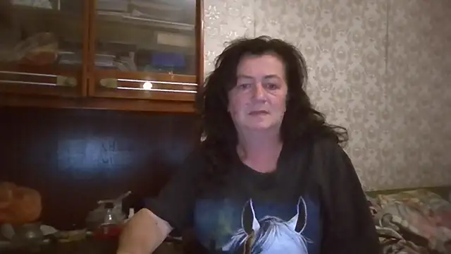 GypsiQueen2 online show from 16, 9, 2025