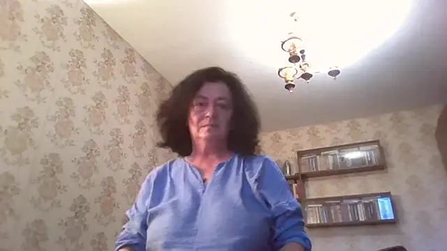 GypsiQueen2 online show from 7, 7, 2026