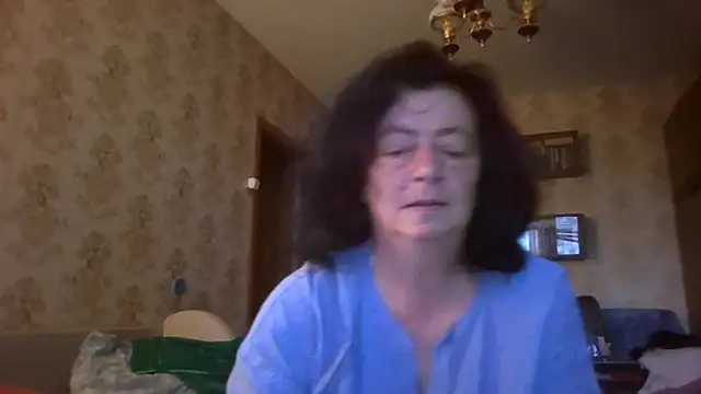 GypsiQueen2 online show from 8, 7, 2026