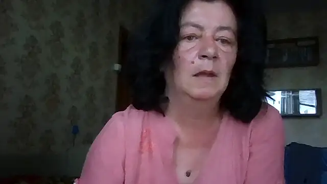 GypsiQueen2 online show from 18, 7, 2026