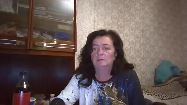 GypsiQueen2 online show from 28, 9, 2025