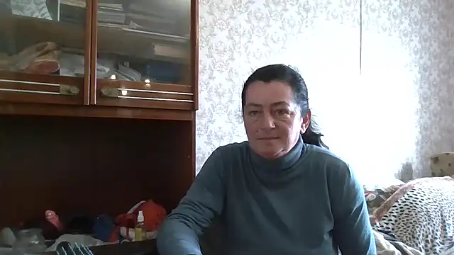 GypsiQueen2 online show from 3, 11, 2025