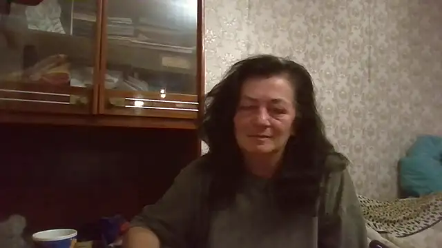 GypsiQueen2 online show from 29, 9, 2025