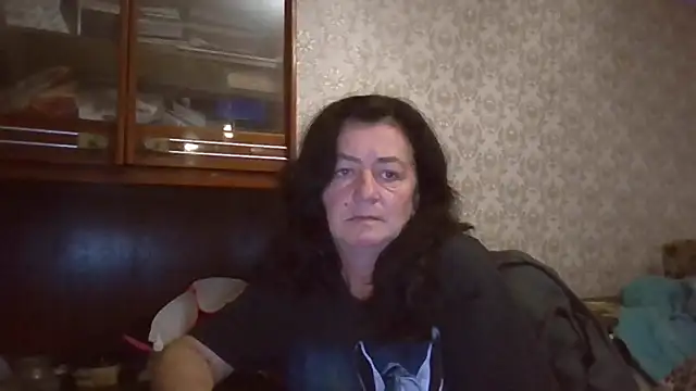 GypsiQueen2 online show from 10, 10, 2025