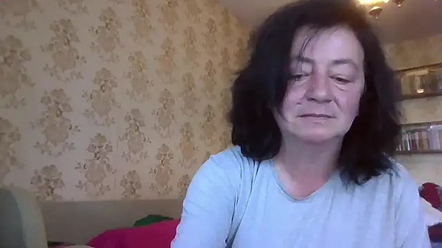 GypsiQueen2 online show from 9, 7, 2026