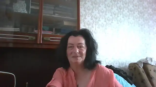 GypsiQueen2 online show from 4, 7, 2026