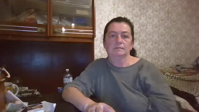 GypsiQueen2 online show from 10, 11, 2025