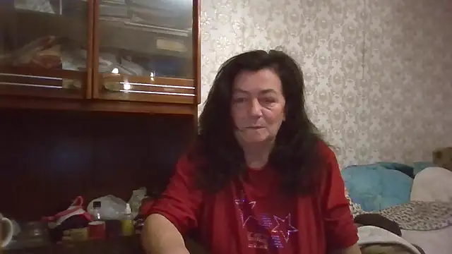 GypsiQueen2 online show from 7, 11, 2025