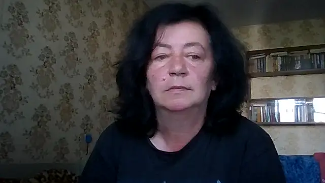 GypsiQueen2 online show from 17, 7, 2026
