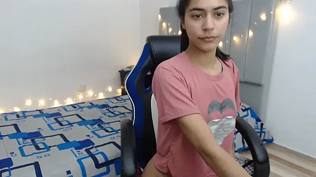 imSophia online show from 12, 3, 2025