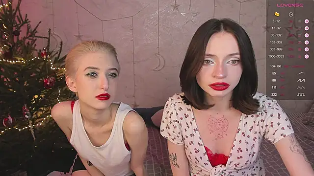Snapshot of PostBabyyy chatting on 29, 12, 2024 PostBabyyy online show from 29, 12, 2024