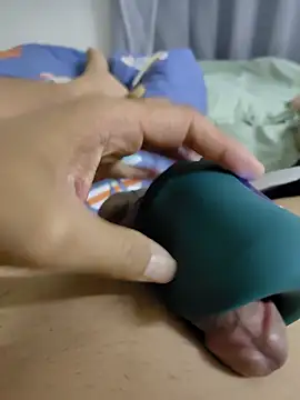 cuminpussyalot online show from 25, 4, 2026