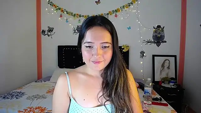 naughty girl 4u online show from 5, 2, 2025
