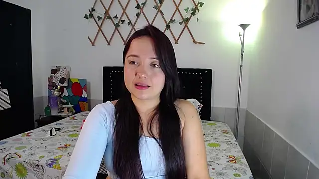 Snapshot of naughty_girl_4u chatting on 16, 6, 2026 naughty girl 4u online show from 16, 6, 2026