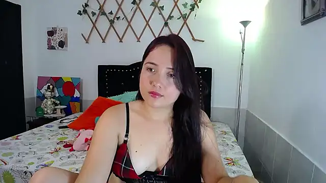Snapshot of naughty_girl_4u chatting on 16, 6, 2026 naughty girl 4u online show from 16, 6, 2026
