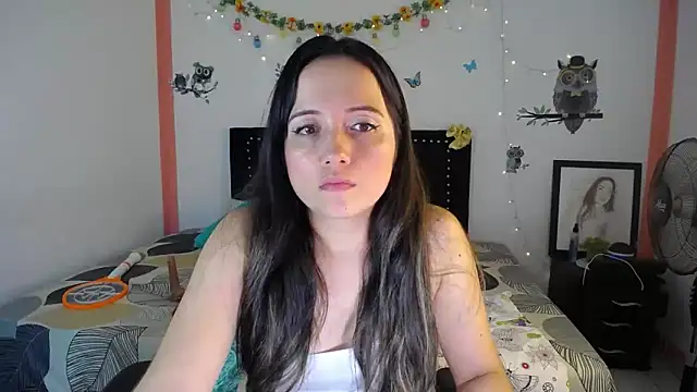 naughty girl 4u online show from 5, 3, 2025