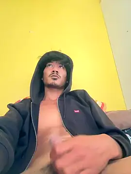 juniiorre online show from 6, 11, 2025