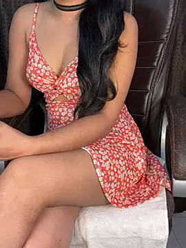 SCHOOL Girl 0 online show from 15, 3, 2025