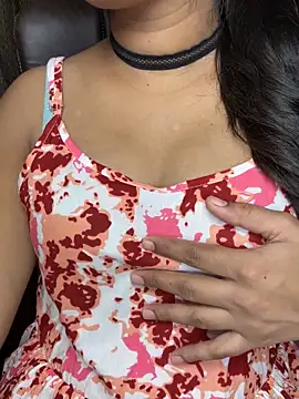 SCHOOL Girl 0 online show from 10, 9, 2025