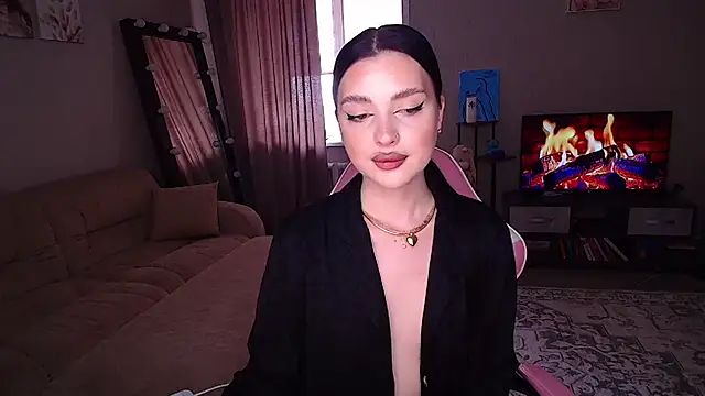  Malika   online show from 12, 5, 2026